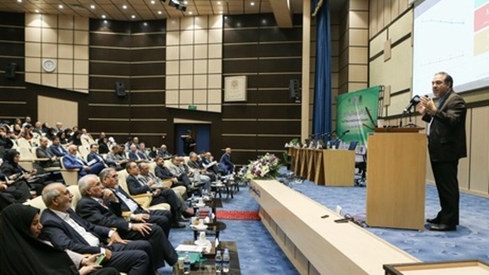مردان 10 تا 15 سال زودتر از زنان به بیماری‌های قلبی عروقی مبتلا می‌شوند