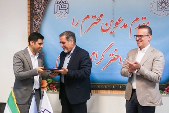 آیین تکریم و معارفه رییس بیمارستان اختر برگزار شد.